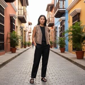ANTHROPOLOGIE GYPSY05 Tan Vegan Aztec Open Vest!